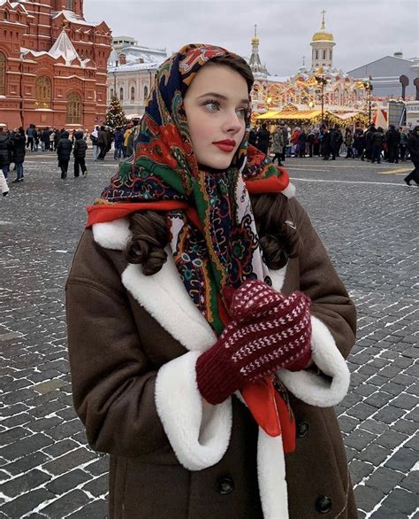 russian women 🇷🇺 Этнические наряды Зимние наряды Наряды