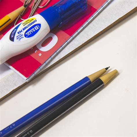 BAZIC Yellow 0.9 mm Mechanical Pencil (4/Pack) Bazic Products