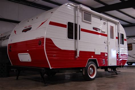 2016 White Water Retro 177se Firsthand Report The Small Trailer
