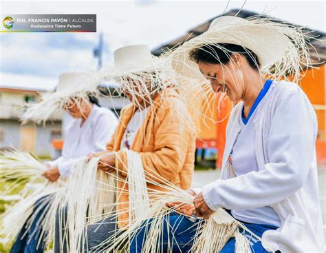 ChigÜinda Y Los Sombreros De Paja Toquilla