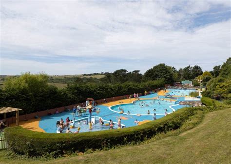 Newquay Holiday Park In Newquay Holiday Parks Book Online Hoseasons