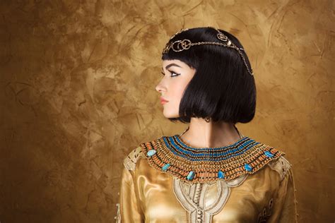 Ancient Egyptian Gold Jewelry