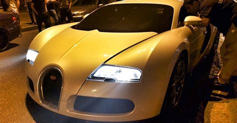 So i took the part out and see if i can match it and well truth. Bugatti Veyron running wild on the streets of Moscow ...