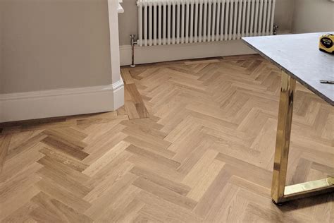 Online shopping in kenya for the latest electronics, phones, laptops, toys and more. How To Lay Engineered Herringbone Flooring | NIVAFLOORS.COM