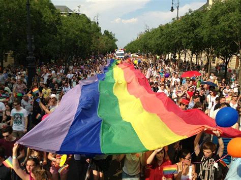 A fesztivál záróeseménye minden évben a budapest pride felvonulás, . Budapest Pride Felvonulás | Budapest Pride