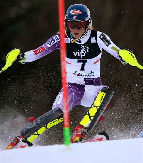 Blazing Runs Lead Mikaela Shiffrin To Victory In Slalom The New York