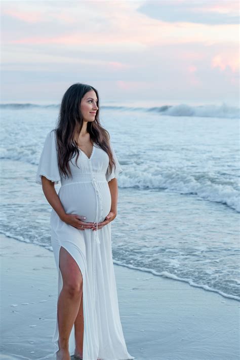 Atlantic Beach Florida Maternity Shoot Jacksonville Maternity Photography Sunrise Maternity