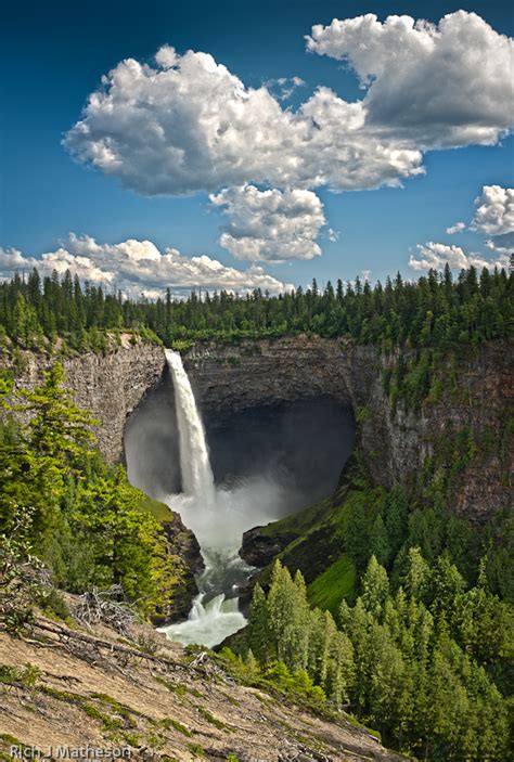 Waterfalls Of Wells Gray Provincial Park Canada The Taiwan