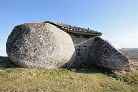 Fafe Portugal Unusual Buildings House On The Rock Stone House