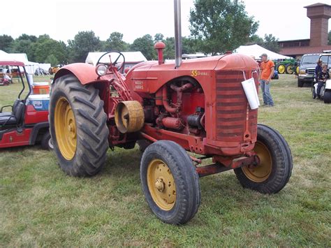 Old Massey Harris Tractors Vintage Tractors Classic Tractor