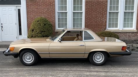 (201)кожа грубая / кожа, чёрный цвет. 1980 Mercedes-Benz 450SL Convertible | F17 | Glendale 2020