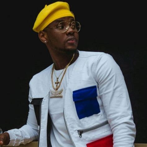 Flyboi inc ceo, kizz daniel returns to the music scene to wrap up the year 2019 with a new tune. INCOMING!! Kizz Daniel Set To Release A New Song (See The ...