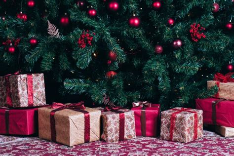 Five Top Sustainable Christmas Swaps From Wrapping Paper To Party