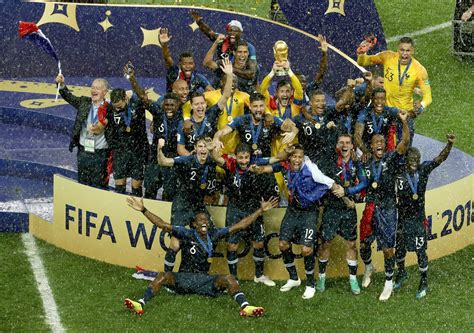 The 2018 fifa world cup was an international football tournament contested by men's national teams and took place between 14 june and 15 july 2018 in russia. FIFA World Cup on Twitter: "Goodbye Russia 2018 ...