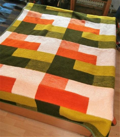 Eine davon ist vermutlich eine alte dralon decke. Dralon retro vintage blanket deken wolldecke decke 50s 60s ...