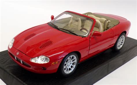 Maisto 118 Scale Diecast Model Car 31863 1998 Jaguar Xkr Red Ebay
