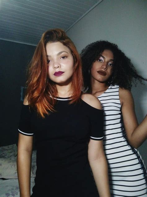 foto tumblr com amiga ruiva e morena camilabutera camila bianca e ingrid oliveira redhead