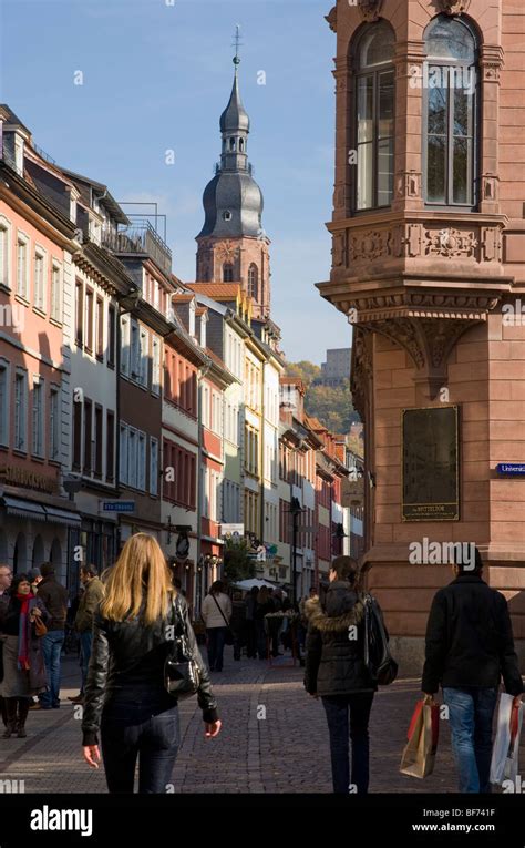 Heidelberg Hauptstrasse Fotos Und Bildmaterial In Hoher Auflösung Alamy