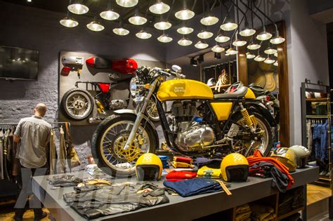 Royal enfield twins soft panniers kit kit includes: Royal Enfield to sell Riding Gear and Accessories on Flipkart