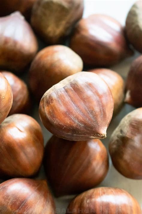 Are roasted chestnuts good for you? How to Roast Chestnuts +Video 🌰 MasalaHerb.com