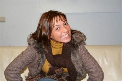 Maybe you would like to learn more about one of these? Hadise eski fotoğraflarını unutup 'Her yerim orijinal dedi ...