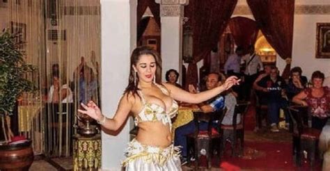 cairo nile river dinner cruise with belly dance and tanoura getyourguide