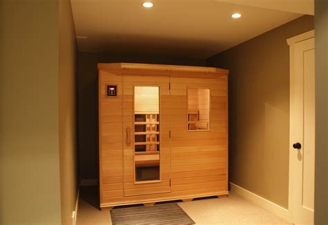 7 Reasons You Should Try An Infrared Sauna And How To Do It
