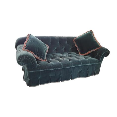 Shop chesterfield sofas in a variety of styles and designs to choose from for every budget. Teal Velvet Chesterfield Sofa | Chairish