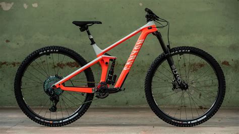 Canyon Launches 2 New Strive Cfr Models For 2020 Mountain Bikes Press