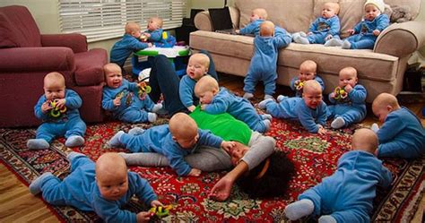Som Tv Usa Mother Gives Birth To 17 Babies At Once With Over 29