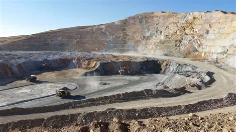 La Minería Peruana Con Números Saludables Mineria Pan Americana