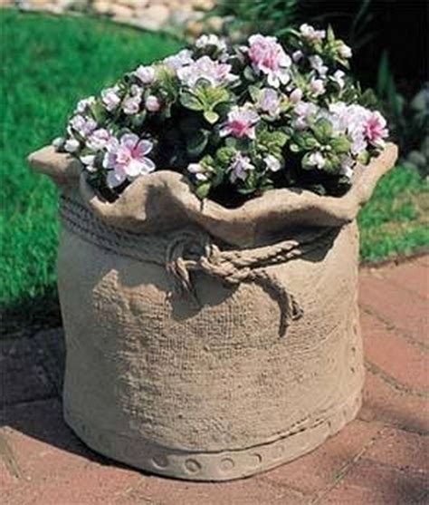 How To Make Cement Garden Planters Remodelaholic Diy Cement