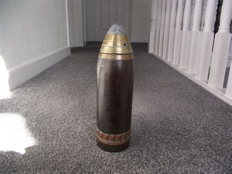 Ww1 Era Artillery 17 Pounder Shell Complete With Fuse 539