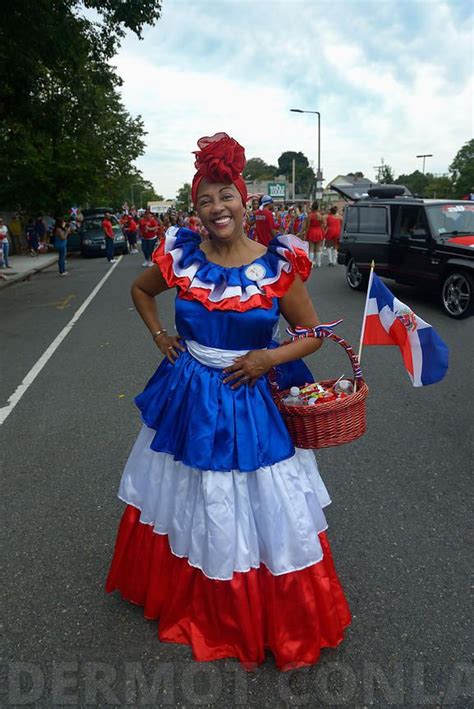 Dermot Conlan Photography Woman In Traditional Dominican Dress Women Dresses Beautiful