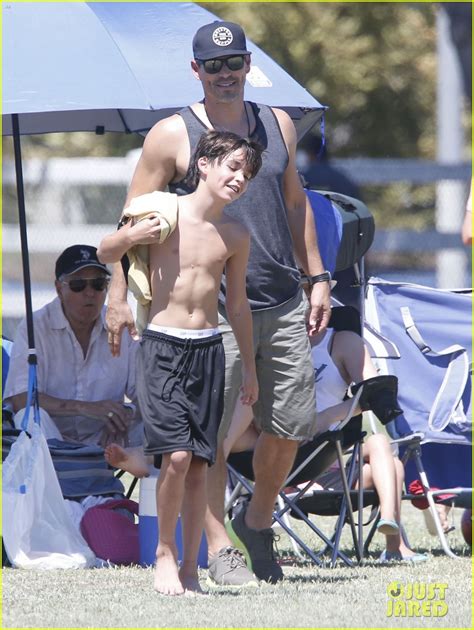 Leann Rimes And Eddie Cibrian Sweat It Out At Masons Game Photo