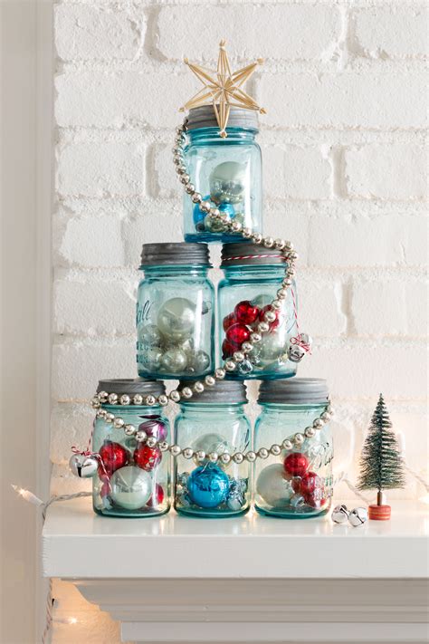 You'll never come up short when there are so many home accents to choose from. 37 DIY Homemade Christmas Decorations - Christmas Decor ...