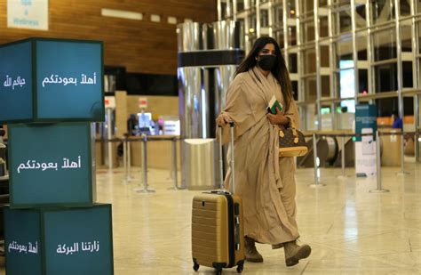 Women In Saudi Arabia To Be Allowed To Live Travel Without Male Guardian The Jerusalem Post