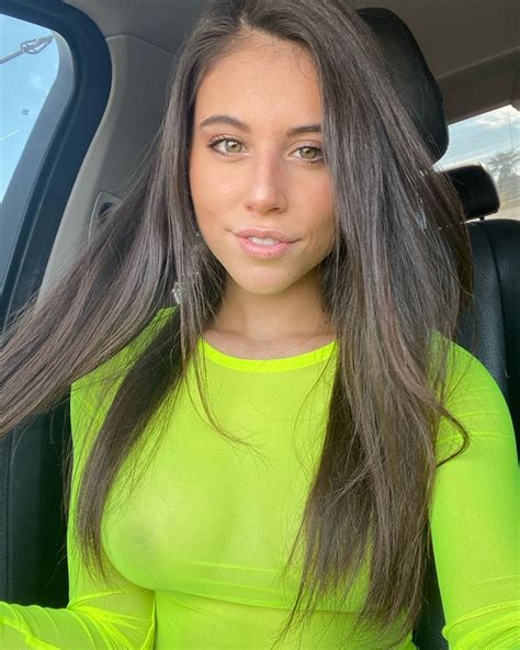 Violet Summers in 2020 | Healthy women, Healthy lifestyle ...