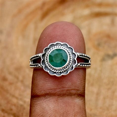 Indian Emerald Ring 925 Sterling Silver Handmade Ring Round Etsy