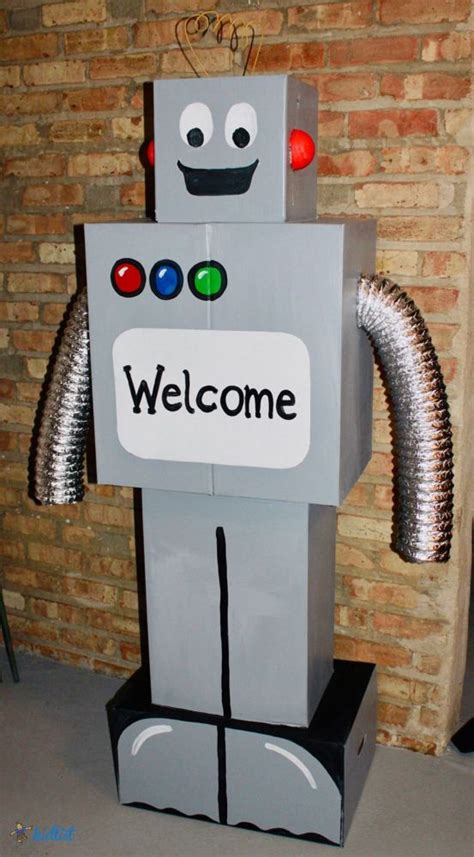 The company is organizing this event to identify innovative robotic designs around the globe. Cardboard Robot (With images) | Kids robot craft, Recycled ...