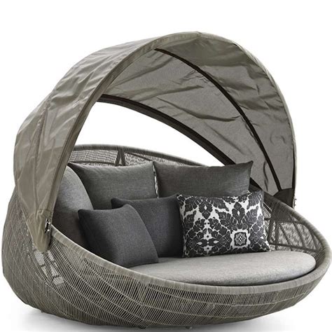 Dieses dach kann nach belieben geöffnet oder geschlossen werden. CANASTA 13 • Outdoor Loungesessel / Liegeinsel • mit ...