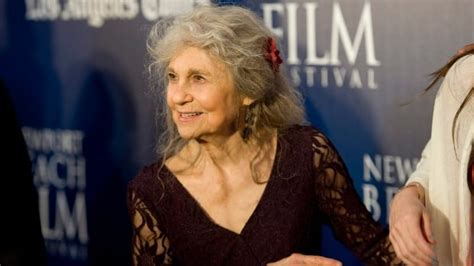 Lynn Cohen Who Played Magda In Sex And The City Dead At 86 Cbc News