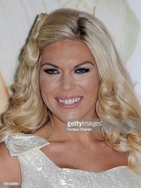 frankie essex launches her own range of hair extensions fotografías e imágenes de stock getty