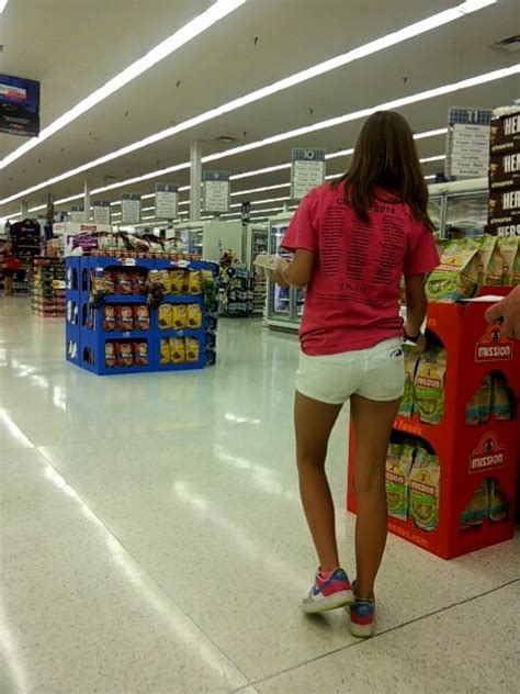 Heres A New Totally Legal Reddit Hub Devoted To Creep Shots