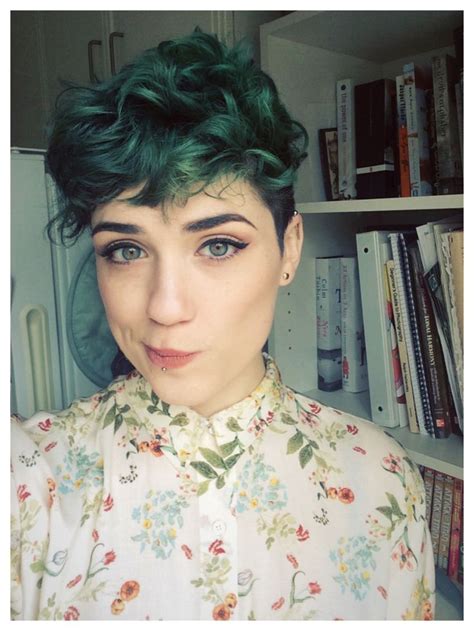 Image Result For Androgynous Haircuts Short Green Hair Short Hair With Bangs Short Hair Cuts