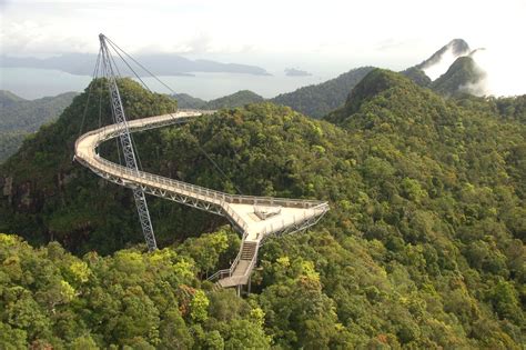 10 Coolest And Scariest Bridges In The World Confoundly