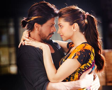 Shah Rukh Khan Deepika Padukone Bollywood Hd Wallpapers Desktop And Mobile Images And Photos