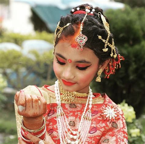 Pin By Preeya Subba On Nepal Traditional Dress Beauty Girl Beauty