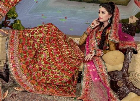 New Bridal Dresses Indian Utho Jago Pakistan
