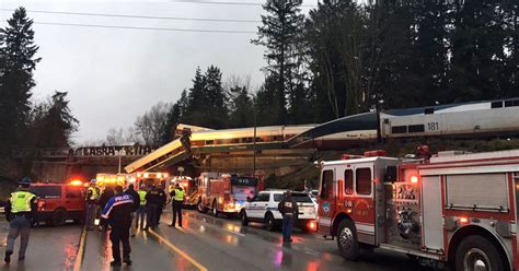 Tren De Amtrak Se Descarriló Al Sur De Seattle Reportan Heridos Y Muertos